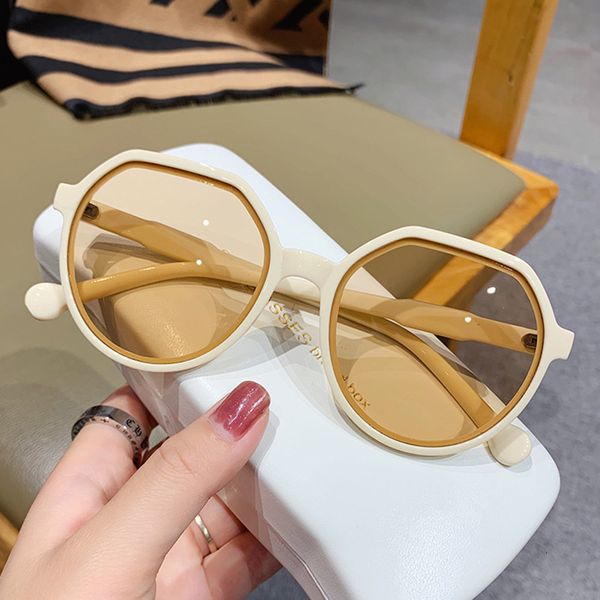 

designer sunglasses fashion women round luxury brand vintage ladies sun glasses female shades oculos de sol feminino, White;black