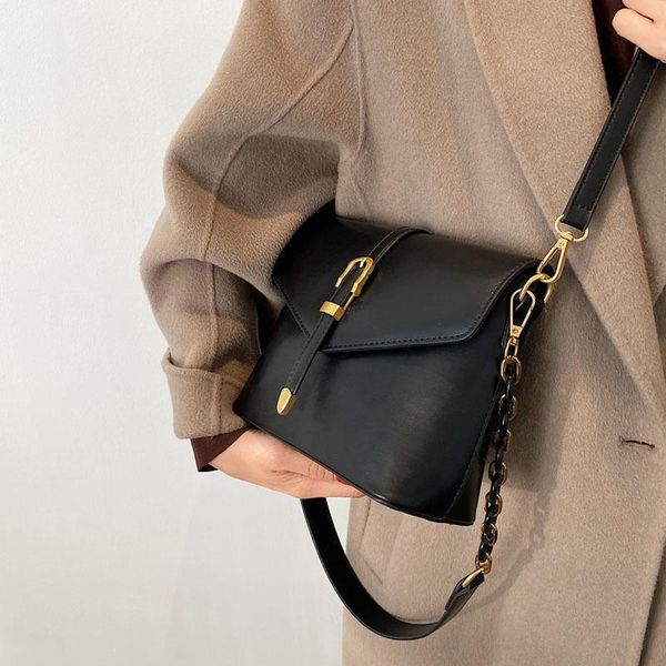 

new personality [eam] net all-match flap vintage women bucket leather pu red crossbody shoulder bag fashion tide 2021 18a1297 lnsmj, Red;black