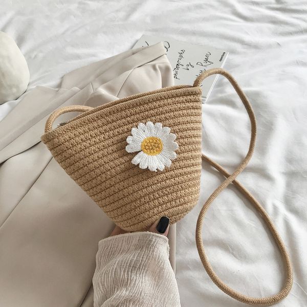 

messenger bag female small 2021 woven daisy sweet lady straw new style seaside vacation bucket imnah
