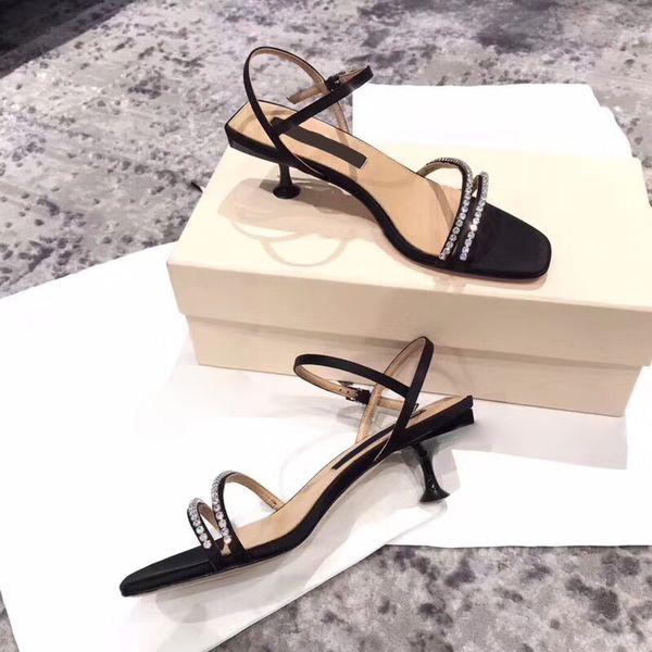

2021 new sandals women ankle strap sandal classic mid heel sandals summer daily black leather crystals shoes women wedding party shoes