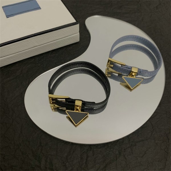 

2022 love bracelet designer jewelry bangle stainless steel luxury buckle jewelrys women pulsera mens brand cart necklace bracelets, Golden;silver