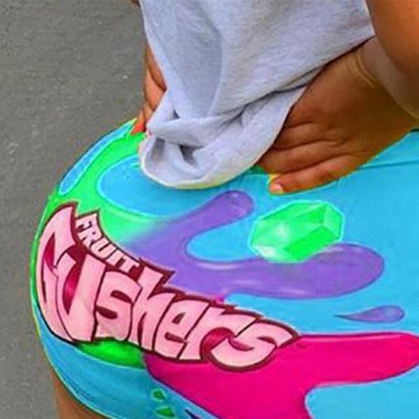 

cysincos 2021 snickers candy shorts women booty mini party fitness push up skinny snack snickers shorts summer, White;black