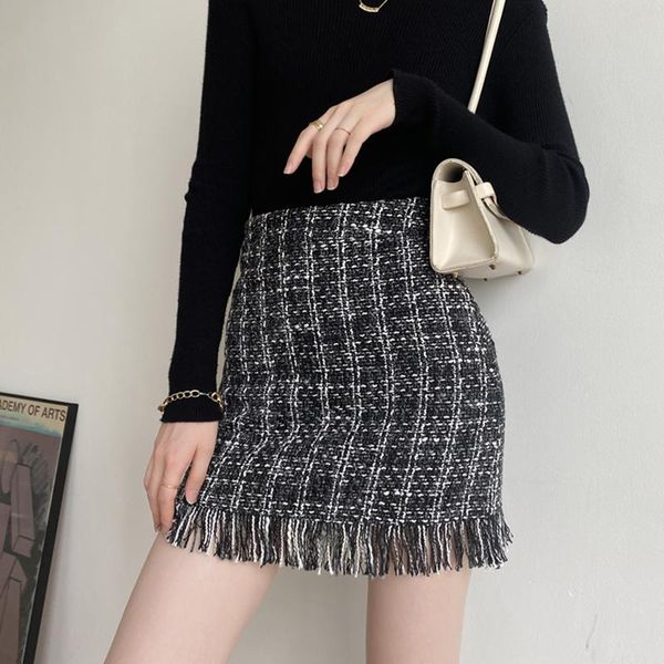 

2021 spring new plaid high waist pencil skirt office lady elegance tassel mini skirts ladies vintage girl bottoms b0n991t, Black