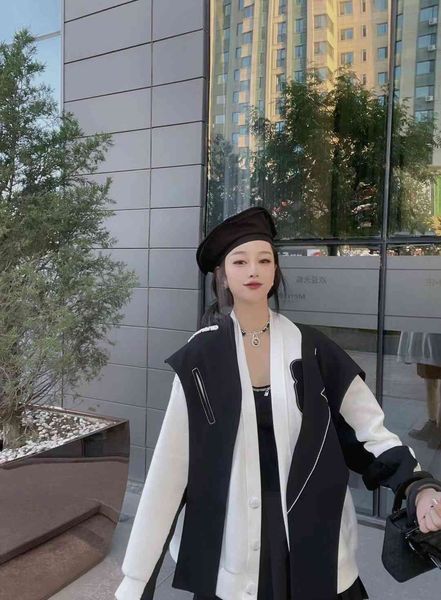 

brand hoodie trendy brand series 21 early autumn new super beautiful college style casual baseball suit and vest two-piece set design, Black