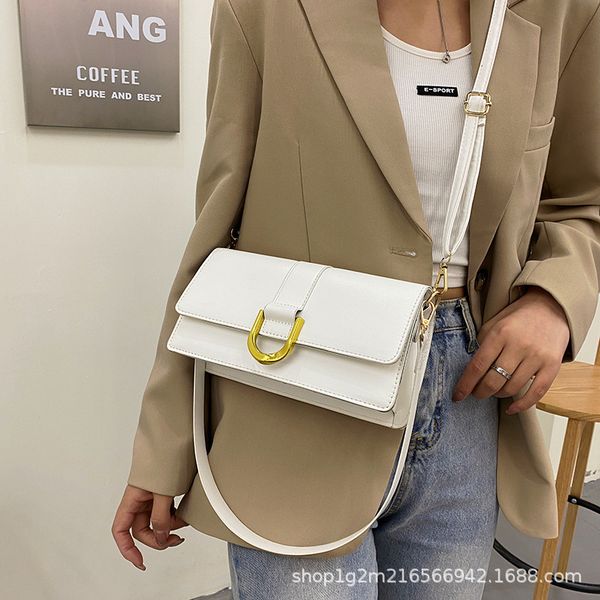 

new bag baguette one-shoulder spring female trendy red early simple retro underarm 2021 crossbody net qdvbl