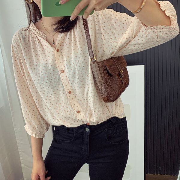 

2021 new mulher jacquard o-neck blusa impresso floral seagem primavera vero camisa superior com botes dnuh, Black