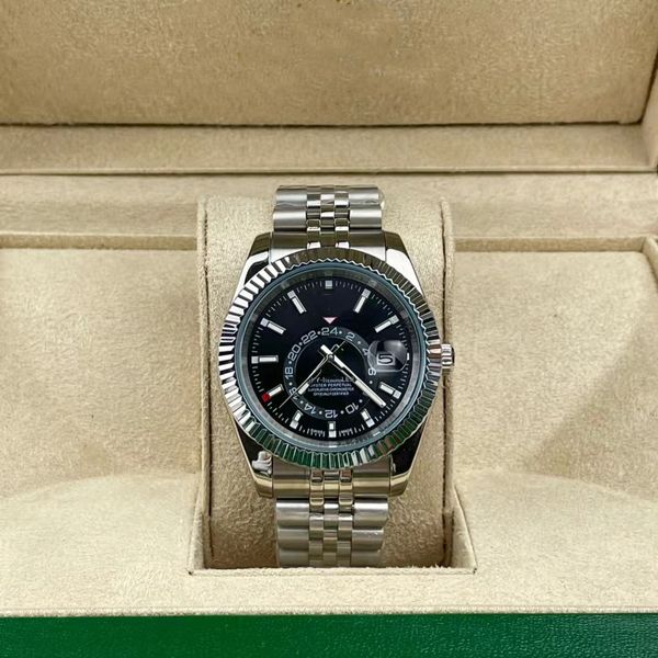 

fashion trend designer watches, Slivery;brown