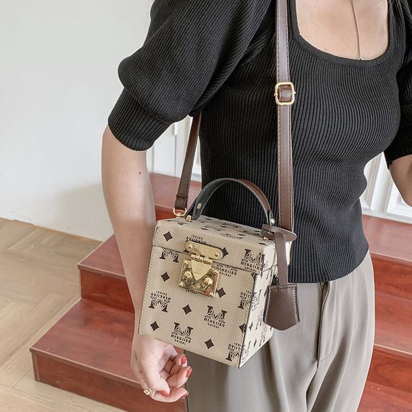 

2021 fashion mini hand small bag single shoulder msenger bag women's korean version