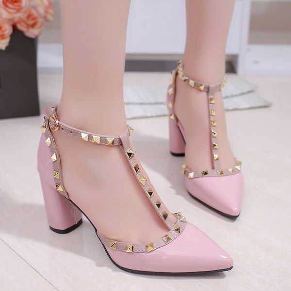 

spring and summer 2021 pointed rivet buckle high-heeled sandals fashion women's sho, Black