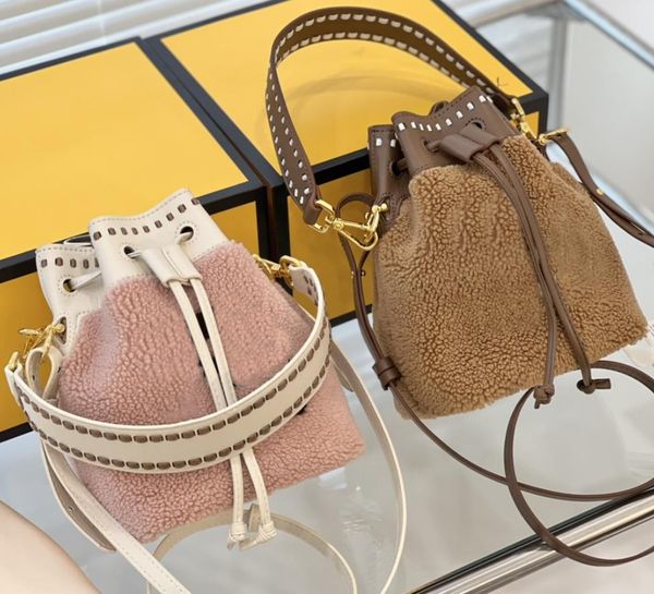 

5a+ designer bucket fashion women shoulder bags winter rivet fur handbags roma cross body with original box