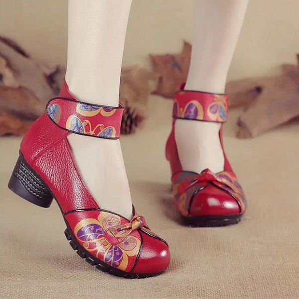 

dress shoes cresfimix zapatos de mujer lady retro red pu leather buckle strap heel women fashion floral a6967, Black