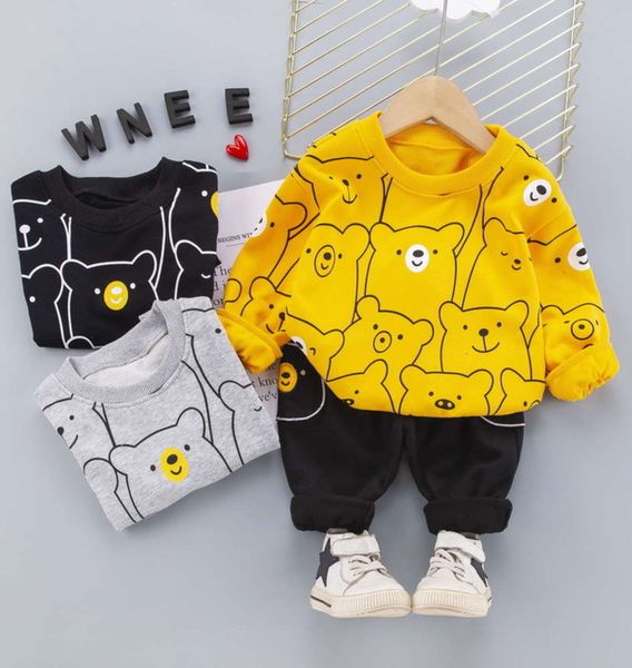 

children's spring fashionable foreign fashion korean printing baby bear casual two piece suit for children aged 1-5, White