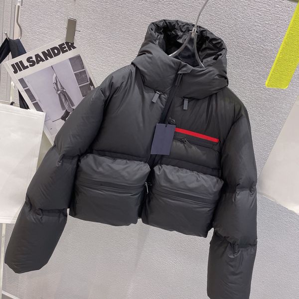 2023 Venda imperdível Jaqueta feminina parkas moda com letra clássica com capuz jaquetas de bolso grande casaco de algodão curto quente de inverno 3 cores Tamanho S-L