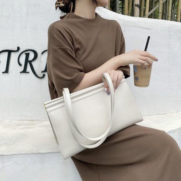 

cross body luxury handbags women bags designer oil wax leather retro shoulder tote shopping bag temperament handbag