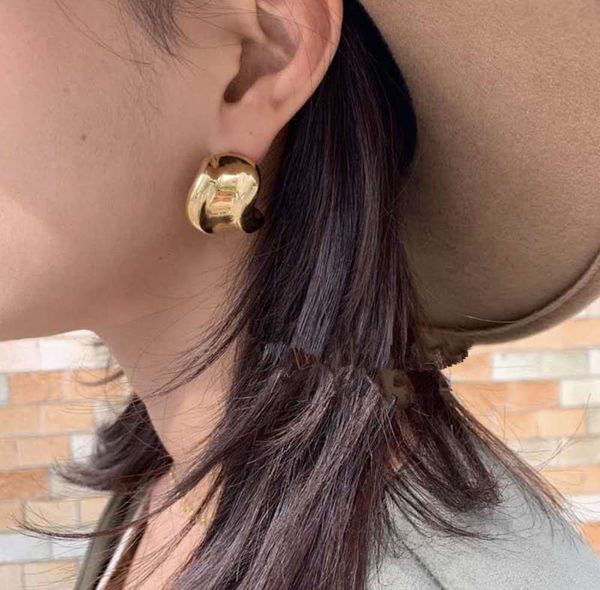 

hbp fashion ins fashionable twisted irregular circle wide version metal smooth cold wind earrings girl, Silver