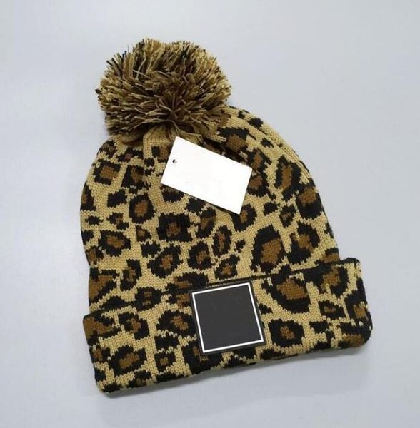 

2021 wholesale beanie new winter caps hats women bonnet thicken beanies with real raccoon fur pompoms warm girl caps snapback 359, Blue;gray
