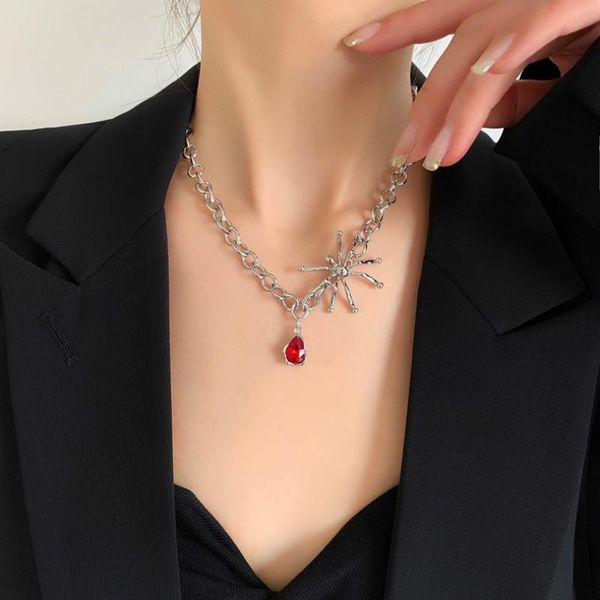 

pendant necklaces 2021 european american style exaggerated atmosphere red necklace fashion temperament simple women's jewelry, Silver