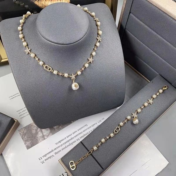 

designer jewelry new pearl necklace women's net red trendy little bee pearl bracelet, Silver