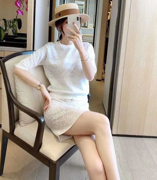 

two piece dress ladies skirt sweater suits summer casual 2 set women beading button vintage jacquard knitted +mini skirt hs1l, White