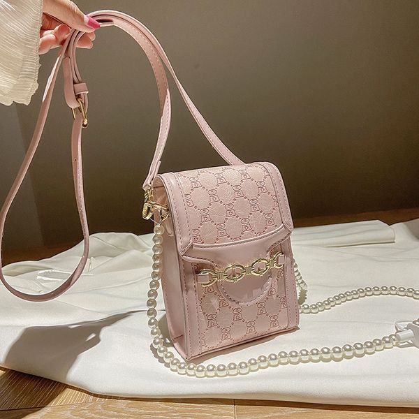 

70% off luxury handbag niche design women's 2021 new texture fashion messenger versatile pearl one shoulder mobile phone bag 9ok1