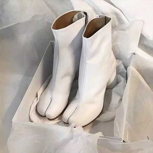 

boots white real leather women two figer autumn ankle booties side zip western rubber bottes femmes black combat botines mujer