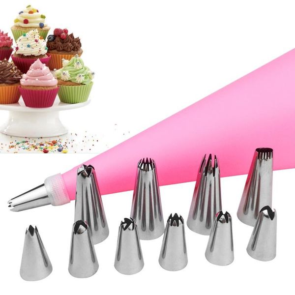

baking & pastry tools 12pcs/set icing piping cream silicone bag with 10 stainless steel nozzle diy cake decorating set kitchen accessories