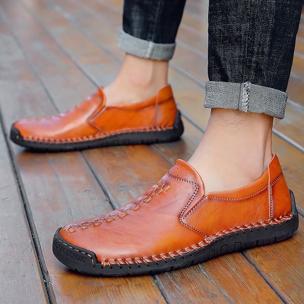 

2020 new mens casual leather shoes 2020 autumn and winter new mens shoes korean fashion mens shoes cross-border large size agent to join, Black;white