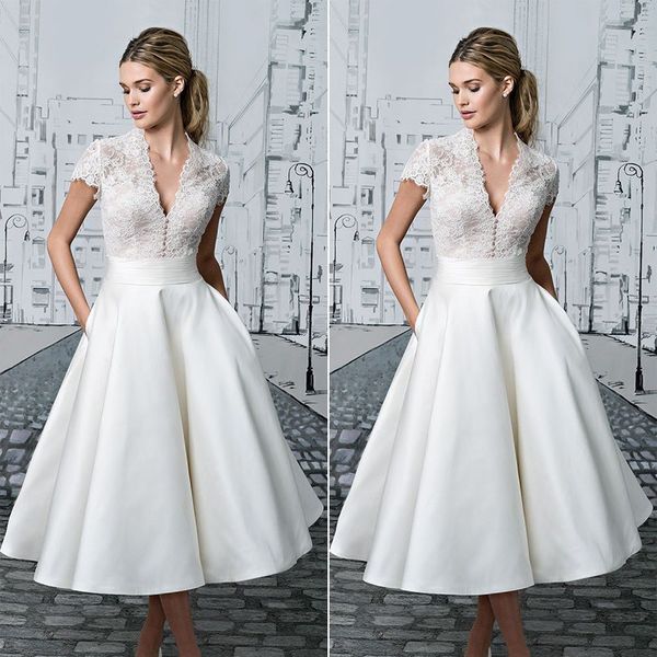 

pure white lace stitching buckle banquet temperament fashion slim wedding v-neck dress, Black;green