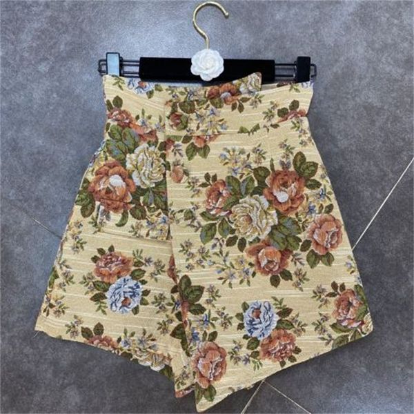 

2021 irregular spring grinding buttons retro large female flower pattern high waist shorts women's clothes s4kk, White;black