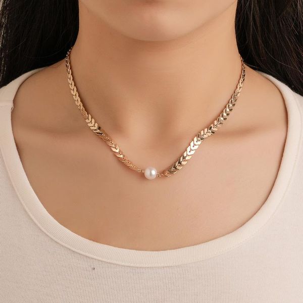 

pendant necklaces elegant gold color white pearl necklace women fashion pearls choker fish bone sequins statment womens jewellery trendy, Silver