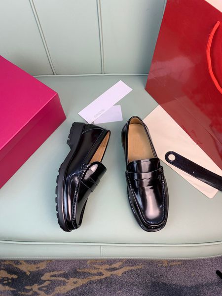 

new 2022 fashion gentlemen business platform driving shoes male brand handmade casual loafers party flats dress shoes size 38-44, Black