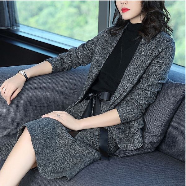 

winter spring and autumn new package magro hip skirt women's + fashion career wool temperament two-piece suit rium, White