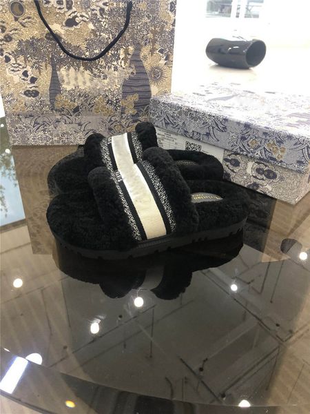 

designer luxury winter indoor fur slippers house primark womens buckle strap fluffy slipper black with box