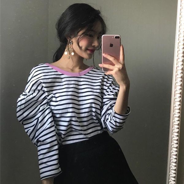 

women's t-shirt [ewq] 2021 spring jumper female thin casual round neck panelled striped long puff sleeve minimalist 16w480, White