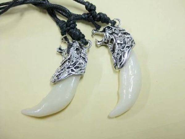

20 pcs ethnic style brave men wolf tooth necklace male jewelry, Silver