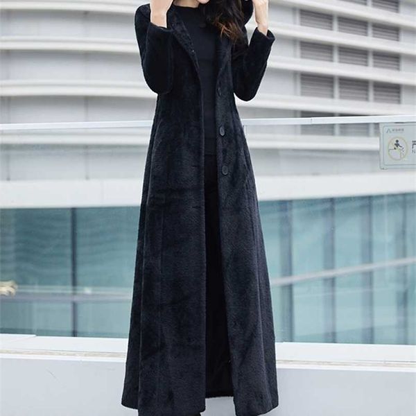 Lautaro Inverno Lungo Nero Morbido Caldo Cappotto di Pelliccia Sintetica Donna con Cappuccio Manica Lunga Slim Fit Maxi Fluffy Moda Coreana 211110