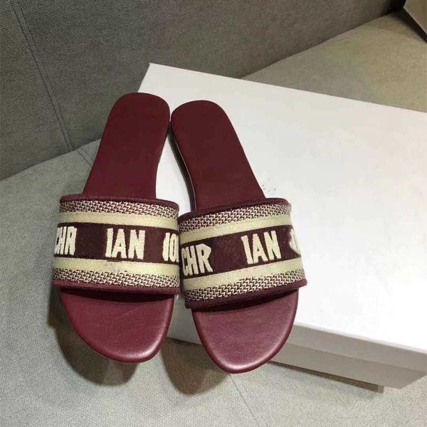 

classic customized luxury designers beach slippers fashion sense, Black