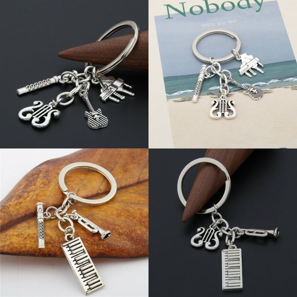 

Classic Music Festival Piano Keychain Flute Horn Pendant Keyring For Musician Wonmen Gift Handmade Jewelry Wholesale