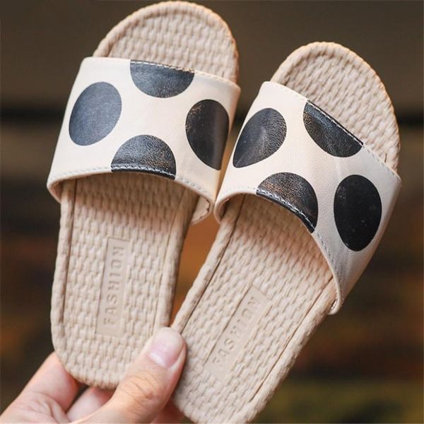 

slipper kids slippers for girl boy shoes 2021 summer todder pu dot indoor home baby outdoor beach sandals, Black;grey