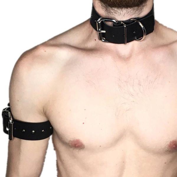 Cintos fetiche homem gay moda de pescoço bondage pu couro sexy colar ringue de metal liga de gigãs acessórios para festas suspensórios