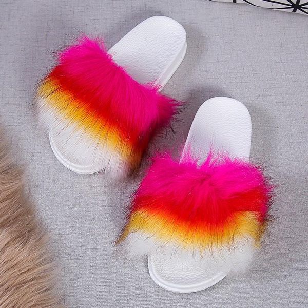 

slippers furry 19 400, Black