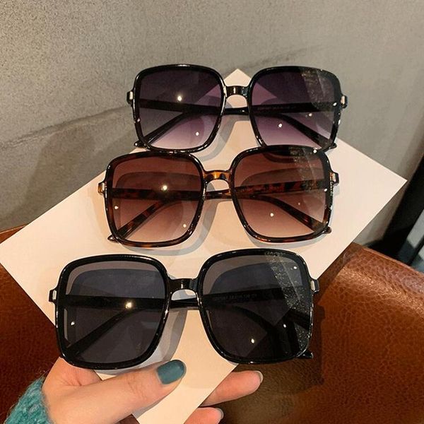 

sunglasses oversized women luxury designer vintage square sun glasses classic eyewear for lady uv400 big frame, White;black