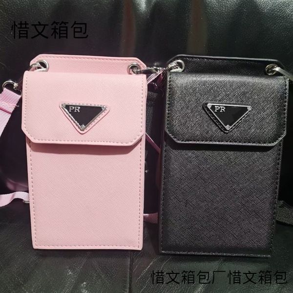 

2021 new cross pattern family single shoulder messenger bag men's and women's mobile phone change fashion bag