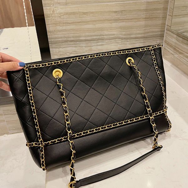 

2022 fall autumn quilted bags matelasse brave around deauville chain crossbody shoulder totes luxury designer famous shopping la
