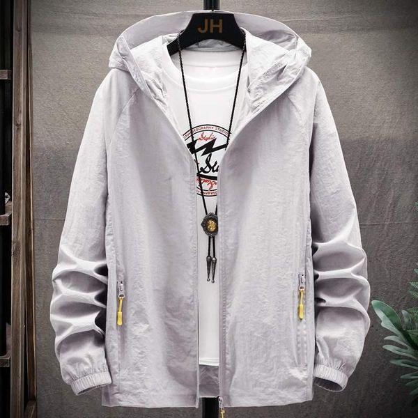 

men's jackets european station foreign trade brand label cutting withdraw from cupboard discount shopping mall original single tail, Black;brown