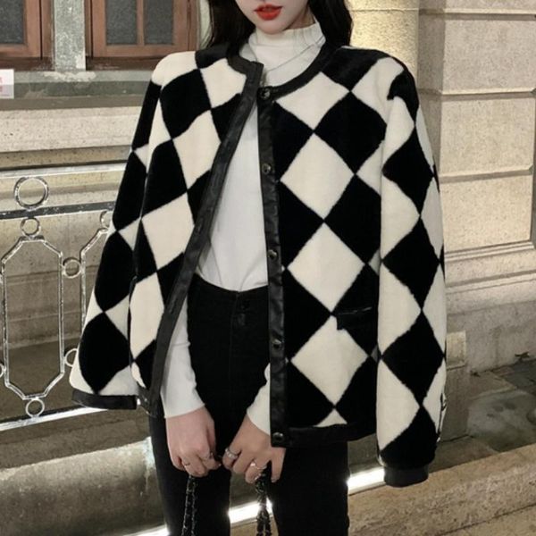 

women's jackets autumn and winter casual checkerboard plaid imitating lamb wool plus cotton warm o-neck fashion jacket, Black;brown