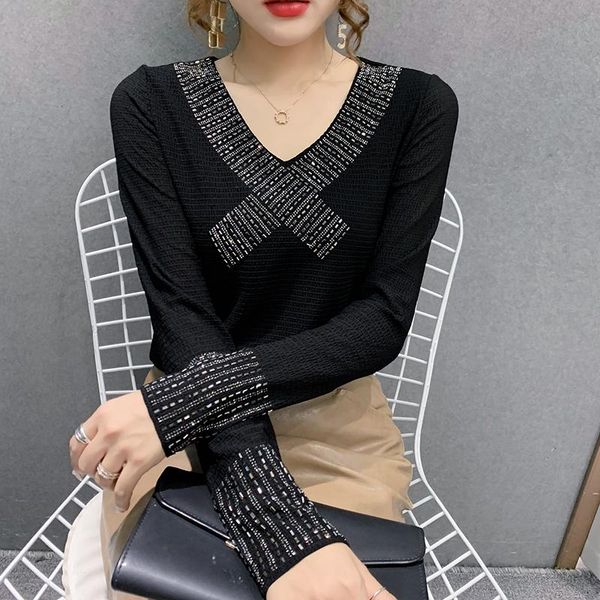 

2021 autumn winter new v-neck bottoming shirt fashion slim long-sleeved t-shirt diamonds plus size black women, White