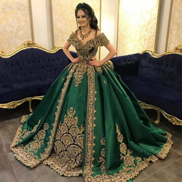 Verde escuro dois pedaços noite vestidos formais fora do ombro ouro lace apliques plus tamanho Katan catan baile vestidos de festa para as mulheres de dubai árabe