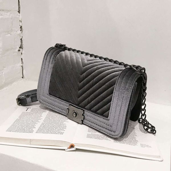 

net red women's lingge embroidery small square 2021 new korean fashion chain single shoulder bag