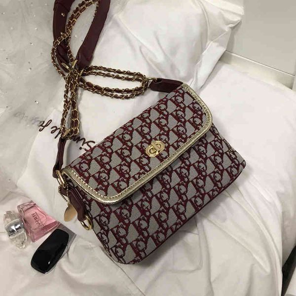 

2022 factory wholesale new small women's canvas old flower wandering net red fashion chain single shoulder messenger bag armpit bag